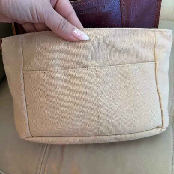 Portland leather canvas purse organizer - Picture 6 of 6
